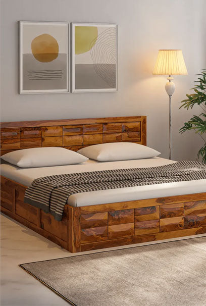 <h2>Solid Wood vs. Engineered Wood</h2>